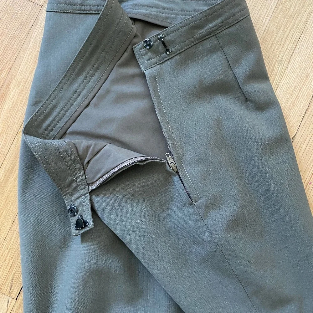 Club Monaco Wool Front Pleat Detail Olive‎ Green Midi Pencil Skirt Size 0